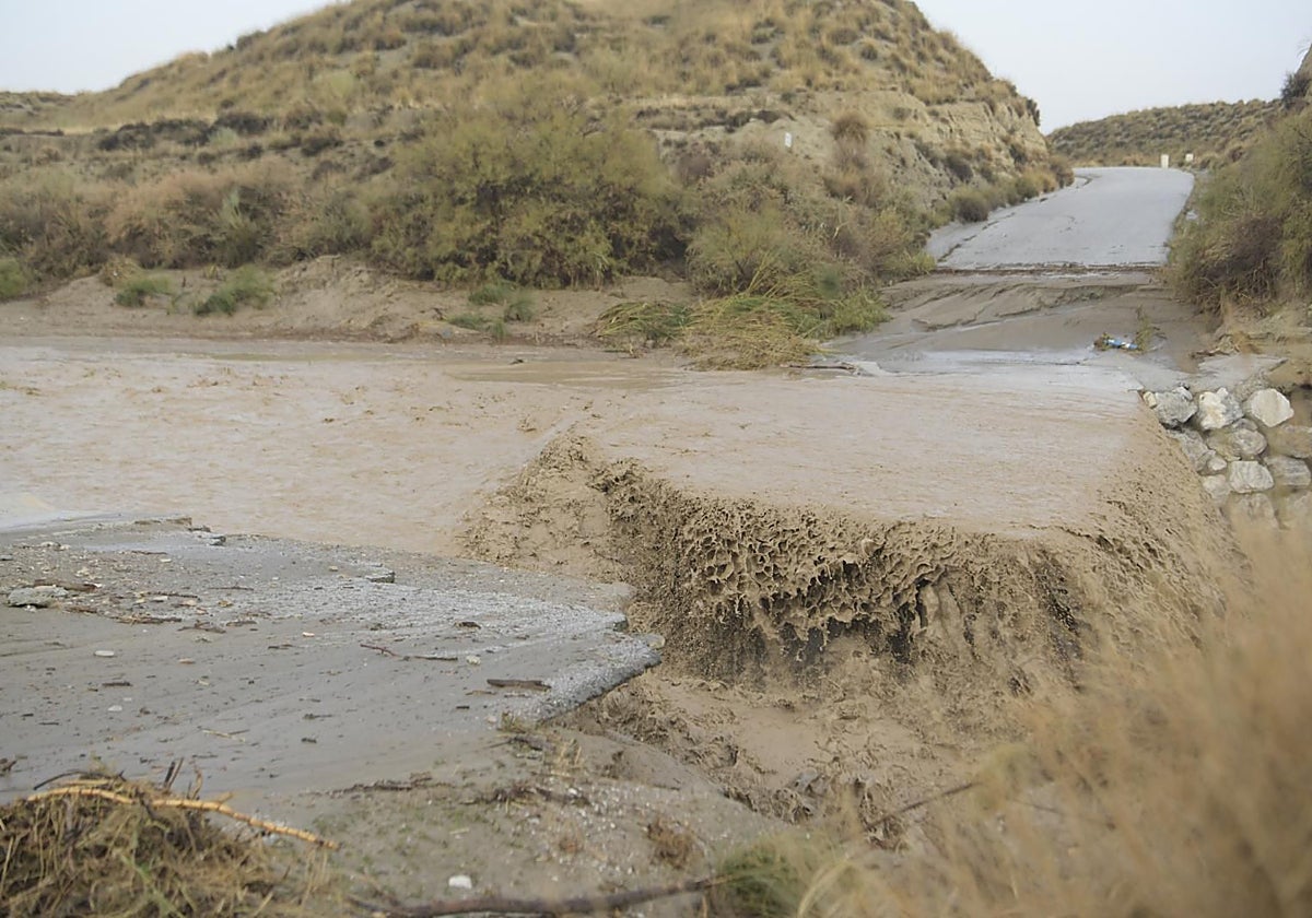 El río Verde, a su paso por Guadix