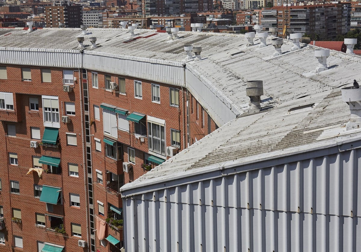 Cubiertas de uralita en el barrio de San Pascual