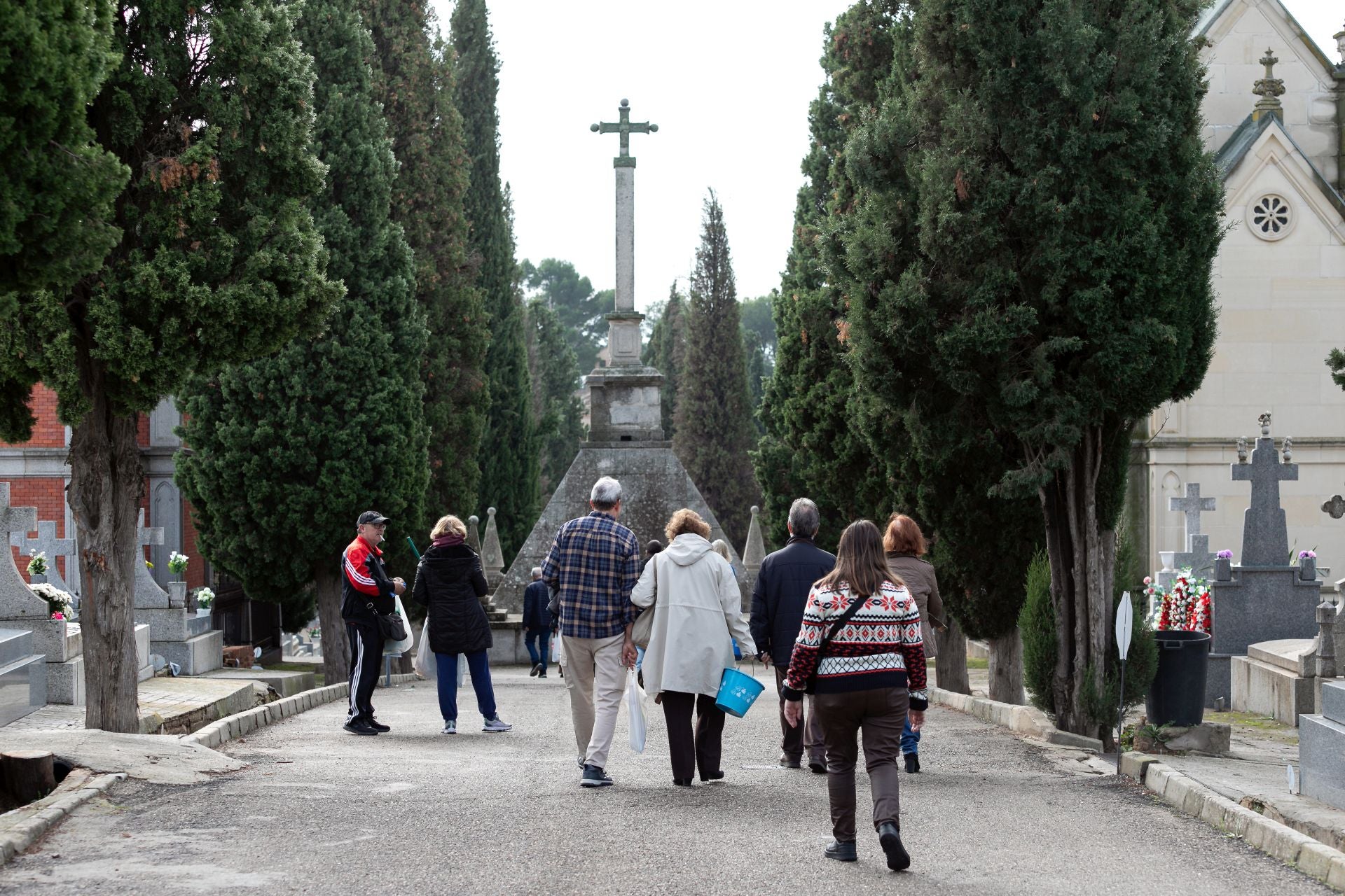 El Día de Todos los Santos en la región, en imágenes