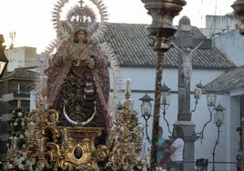 Las procesiones de gloria culminan en Córdoba un año litúrgico de devoción y sin lluvia