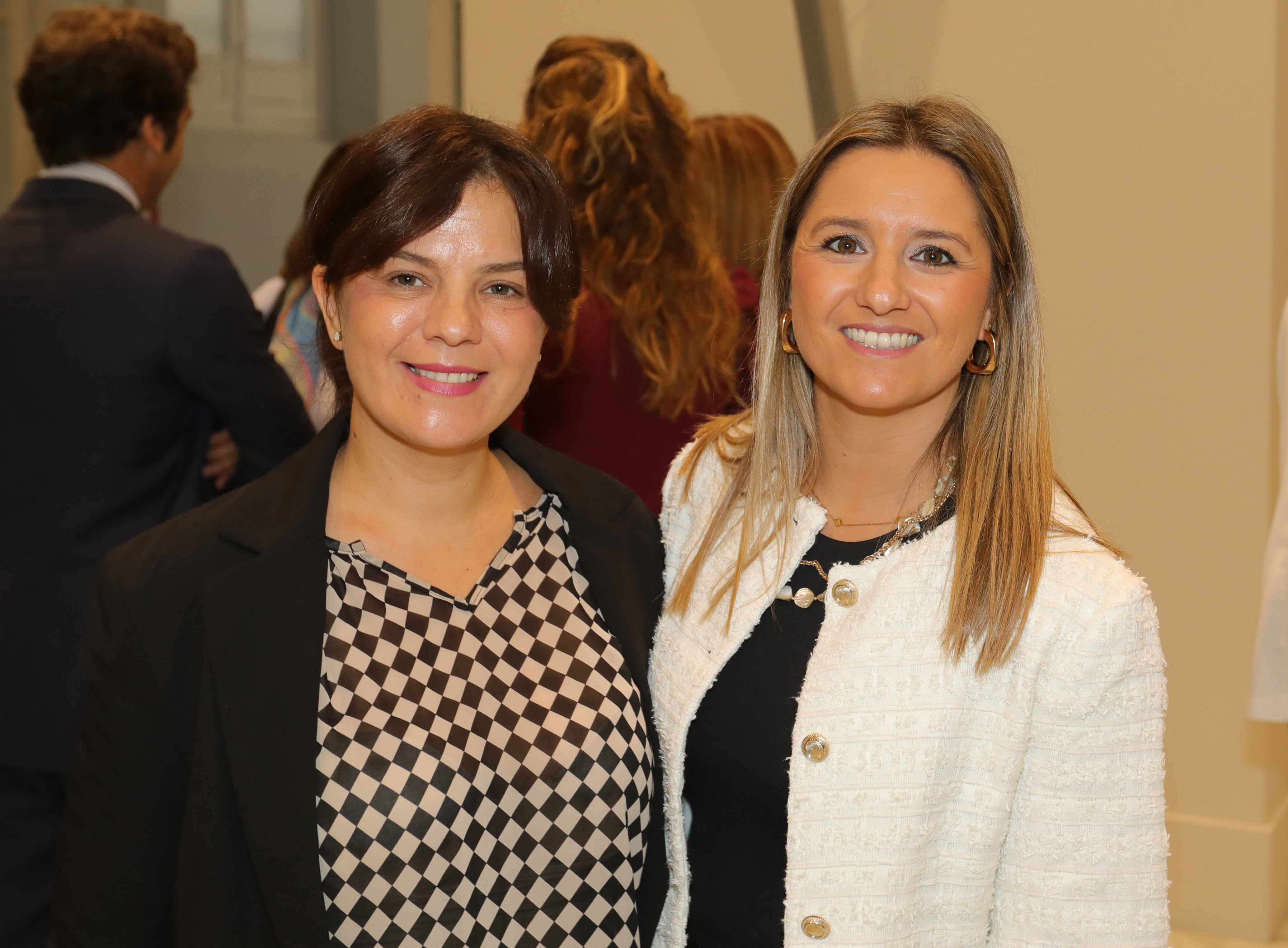 Verónica Plata y Iris Hernández