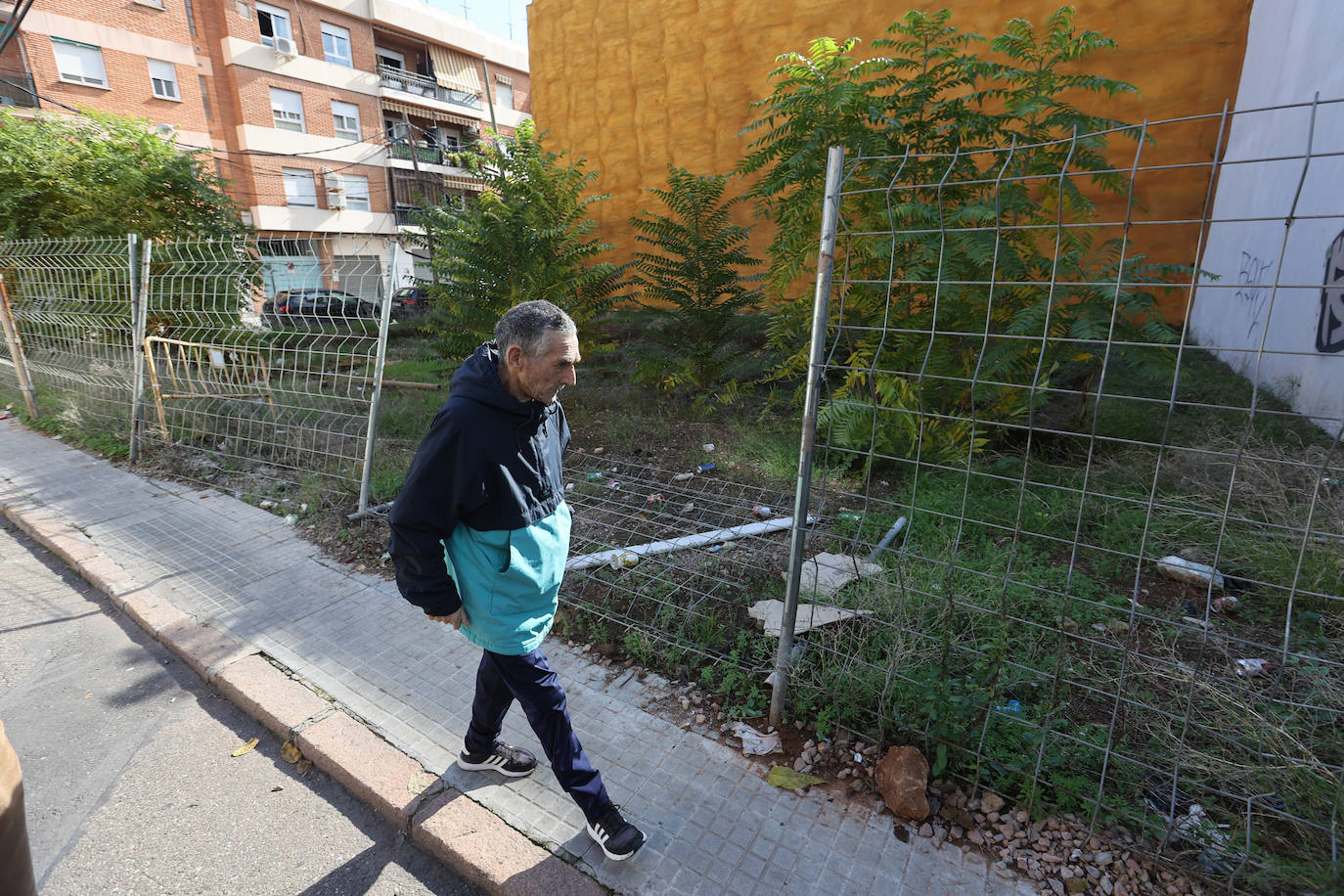 El deterioro del barrio de la Huerta de la Reina de Córdoba, en imágenes