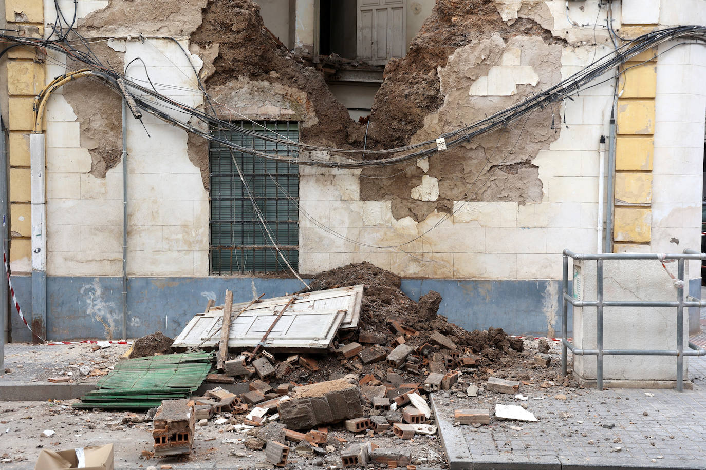 El deterioro del barrio de la Huerta de la Reina de Córdoba, en imágenes