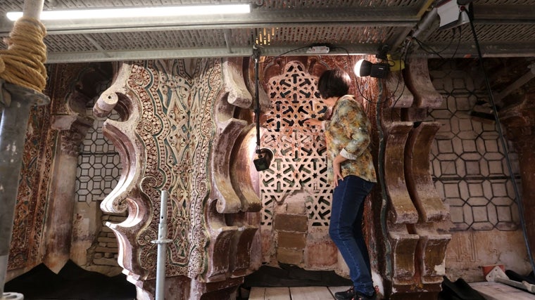 Vidriera descubierta en la Capilla Real de la Mezquita-Catedral de Córdoba