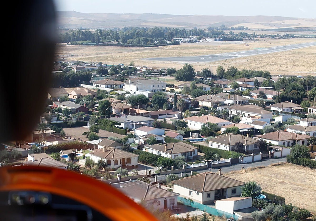 Parcelaciones en las inmediaciones del Aeropuerto de Córdoba en una vista aérea