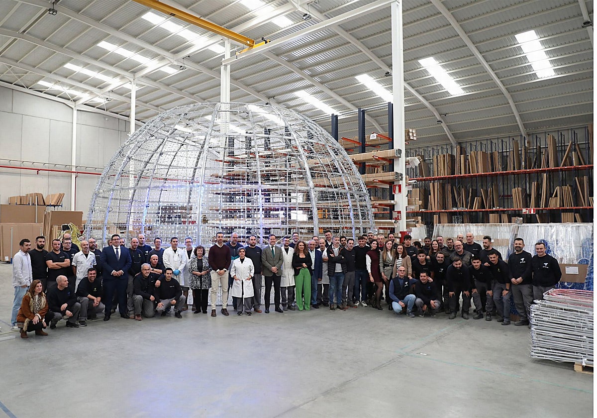 El alcalde, con los trabajadores