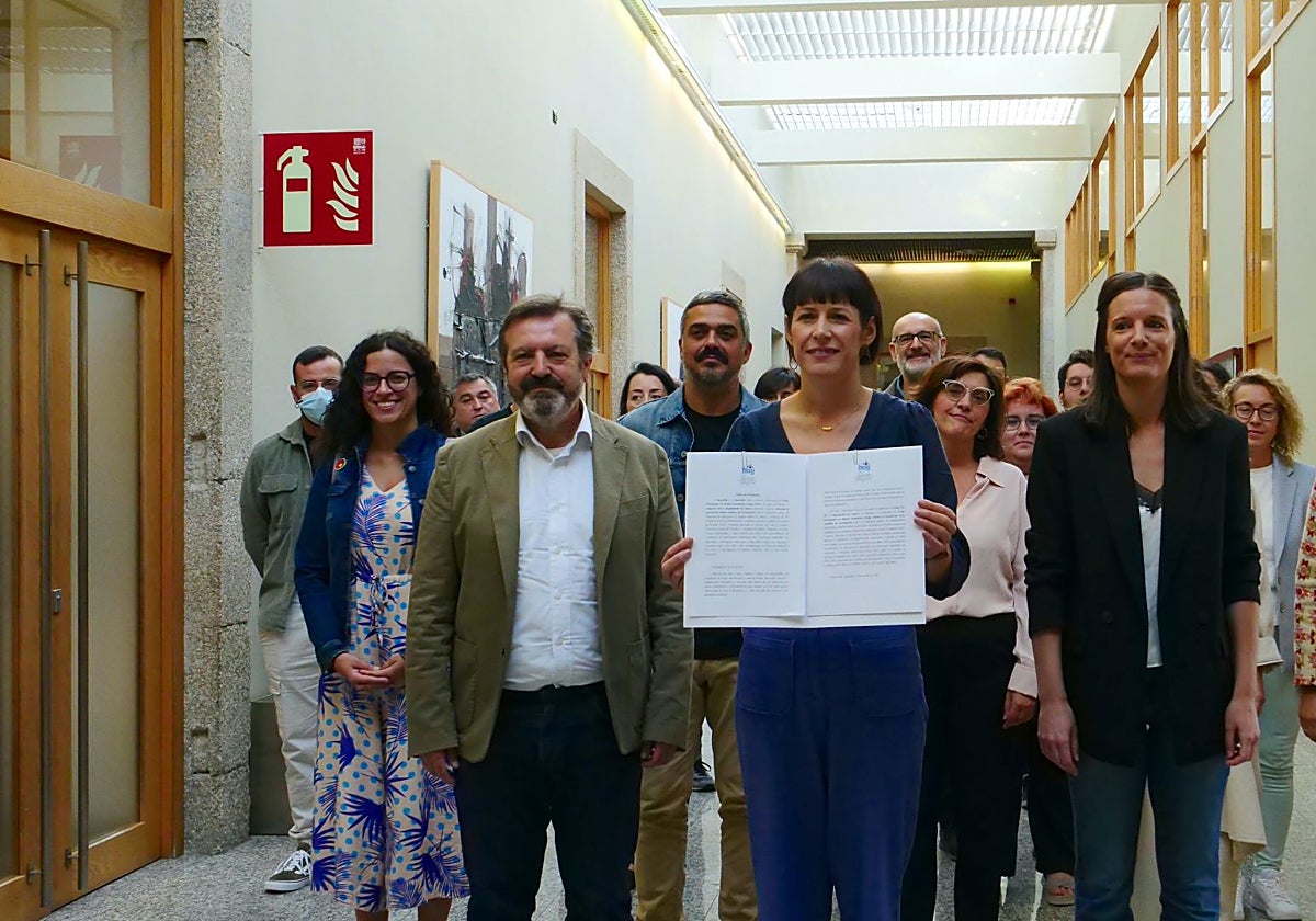 Imagen de archivo del registro de la comisión