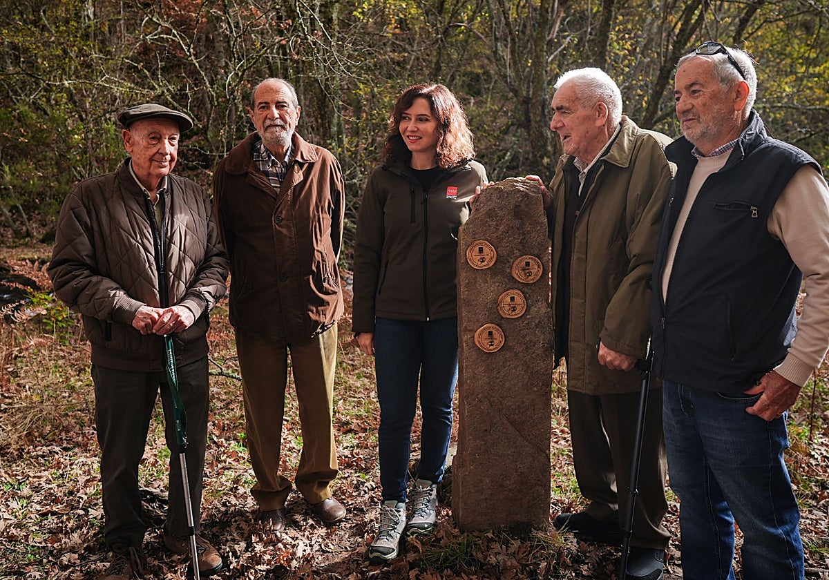 De izq. a dcha, Antonio López Lillo, Luis Gil Sánchez, Isabel Díaz Ayuso, Rafael de Frutos y Carlos Hernán