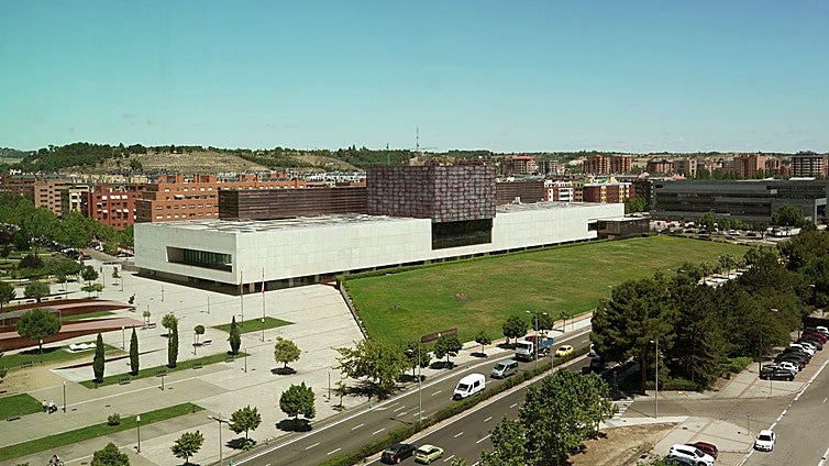 El secretario general de las Cortes de Castilla y León declarará como investigado por supuesto acoso laboral a una funcionaria