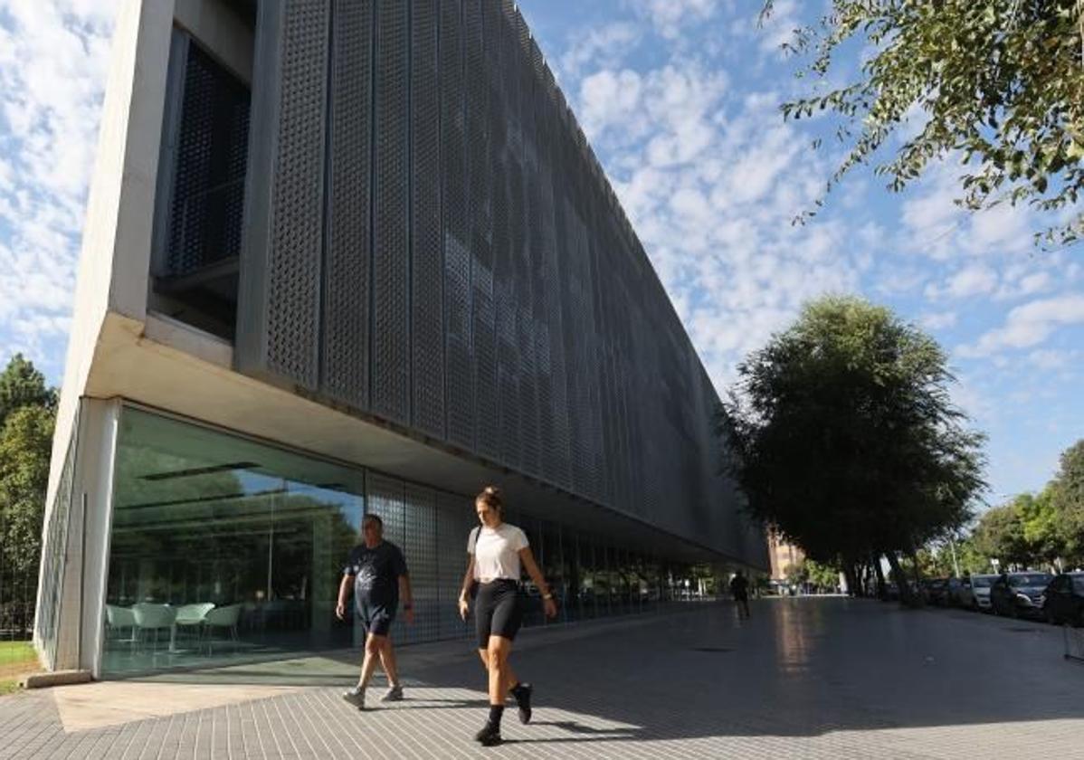 Biblioteca Grupo Cántico de Córdoba