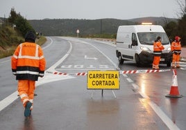 La DANA mantiene cortadas cuatro carreteras en la provincia de Málaga