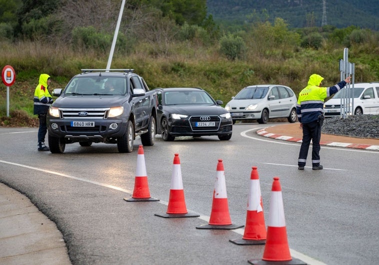 controles-tarragona-Rr3EcMMiG6EAL0ZZt19uvBM-758x531@diario_abc.jpg