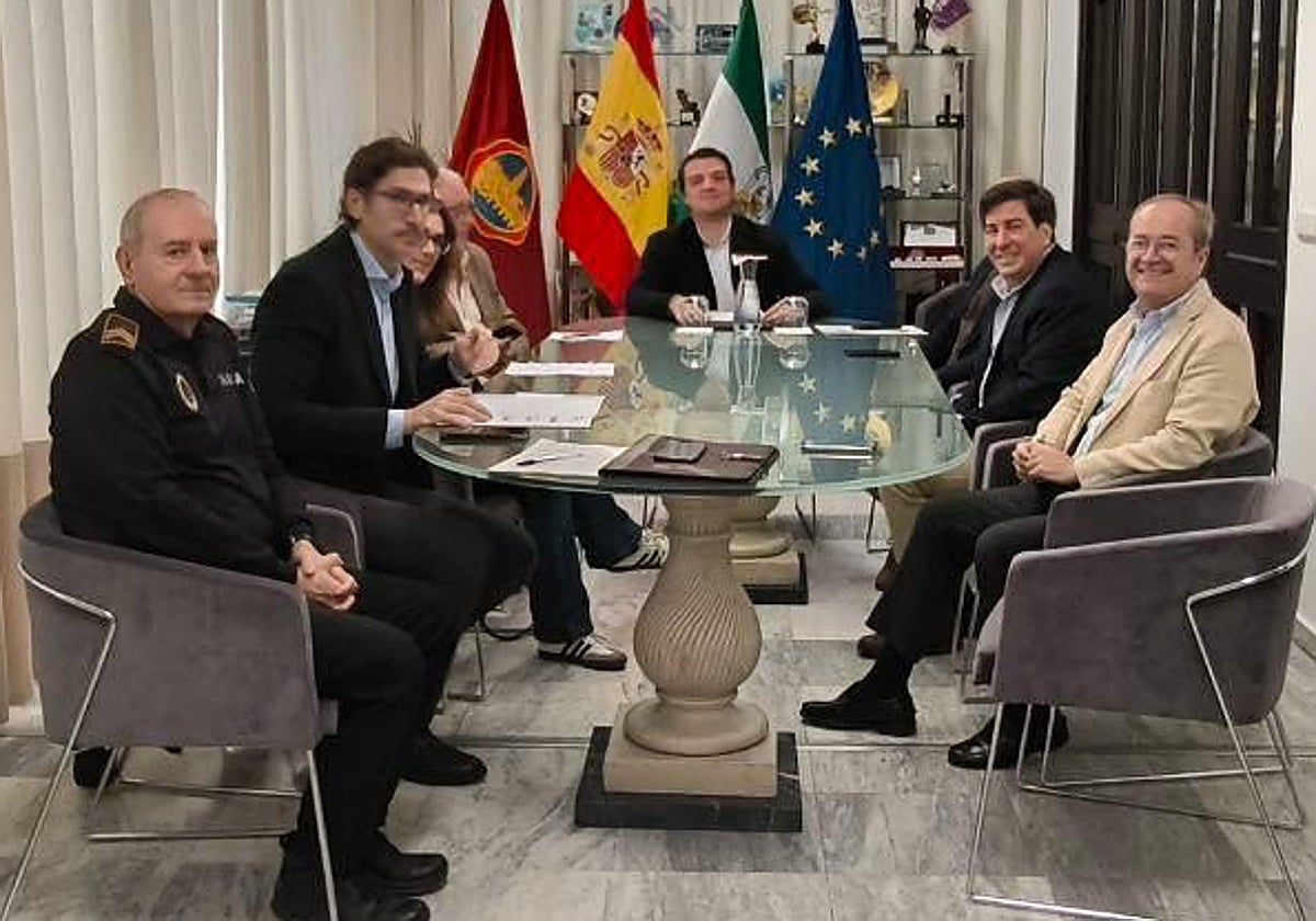 Representantes de la Policía Local