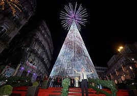 Se hizo la luz en Vigo y «arrancó la Navidad en el planeta»