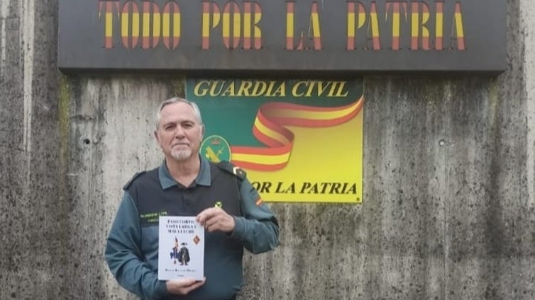 Manuel Reinaldo, un guardia civil con muchas historias que contar: «He sido un guerrillero»