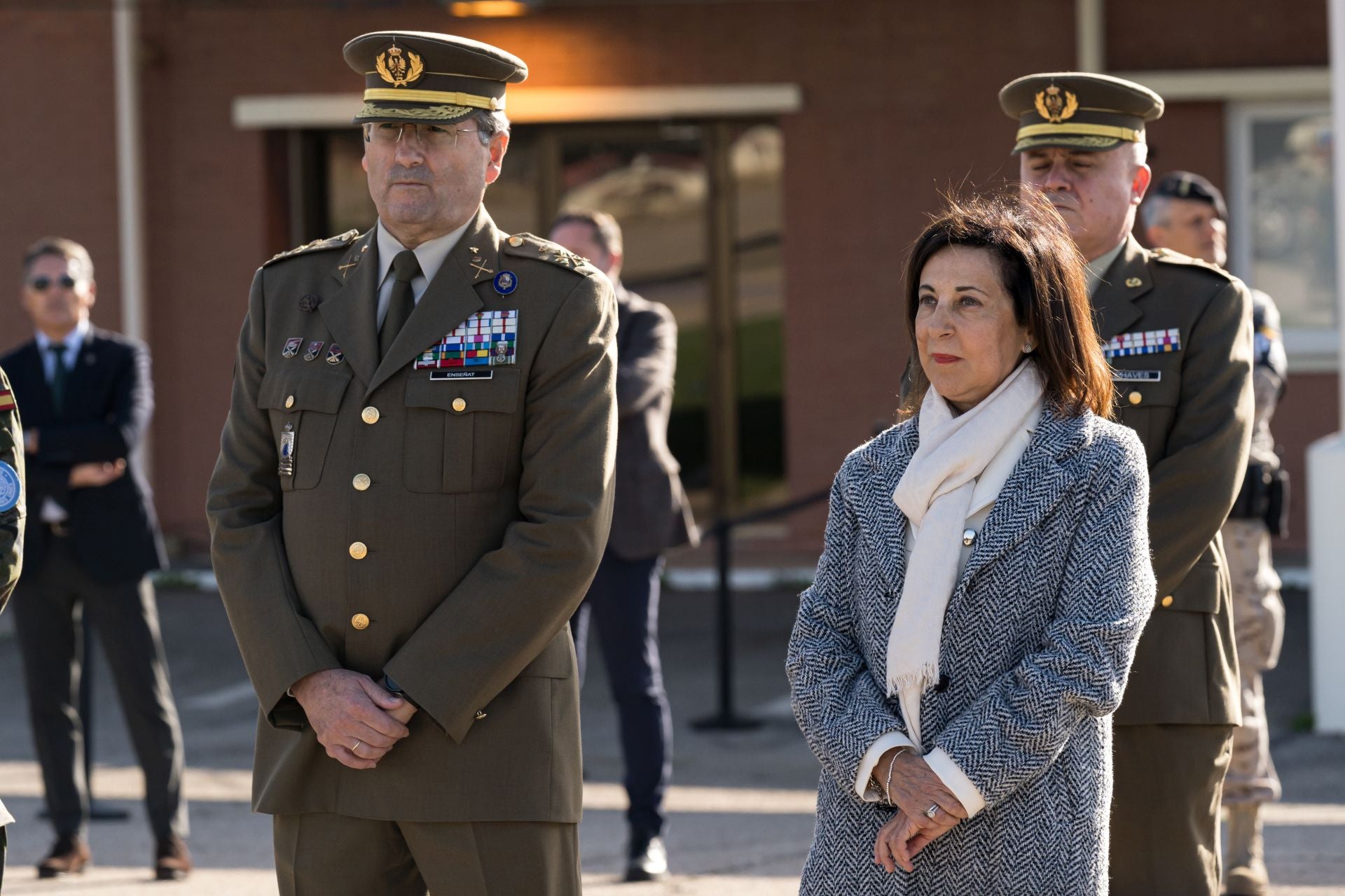 La despedida de la ministra de Defensa a la Brigada de Cerro Muriano, en imágenes