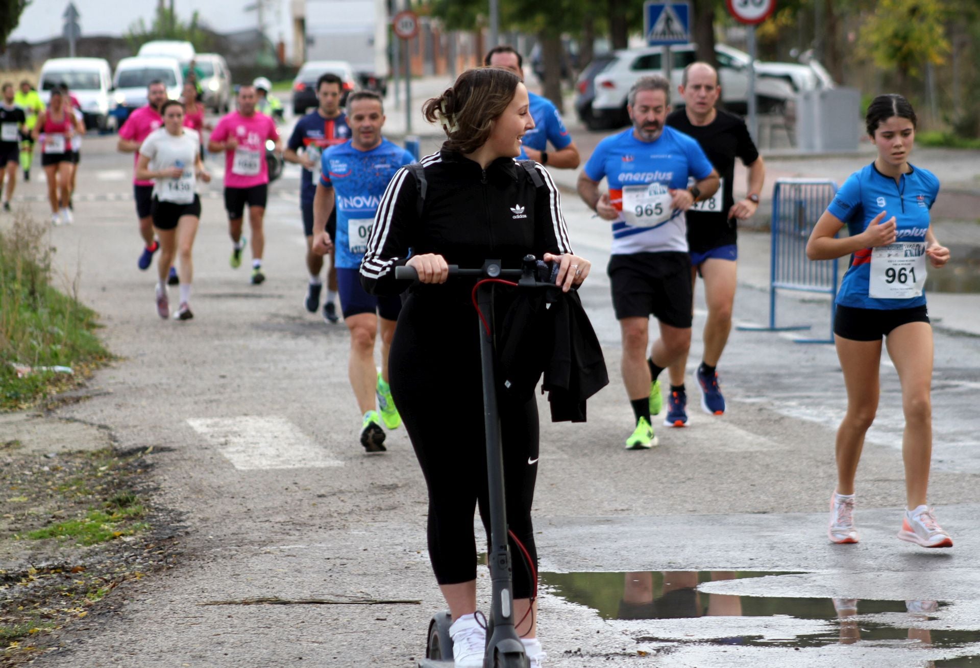 La carrera popular Ciudad de Lucena por la Igualdad, en imágenes