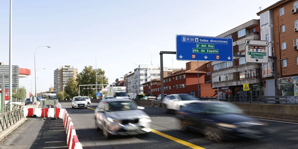 La tregua por las obras de la A-5 salta por los aires: habrá refuerzos de Cercanías, Metro y bus, pero sin un plan conjunto