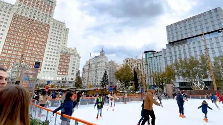 Pista de hielo de Plaza España