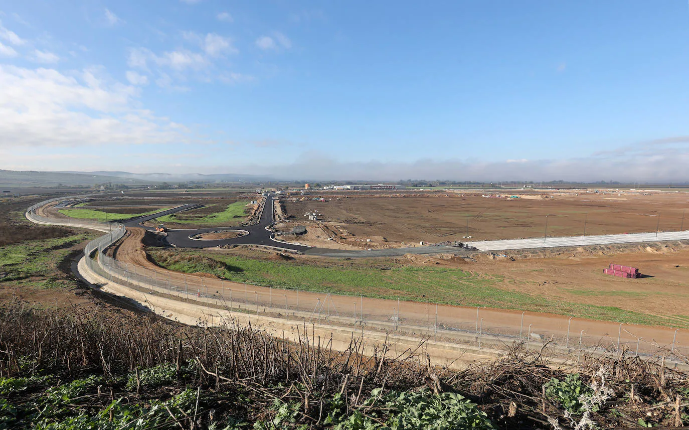 La obra de la Base Logística del Ejército de Tierra en Córdoba, en imágenes