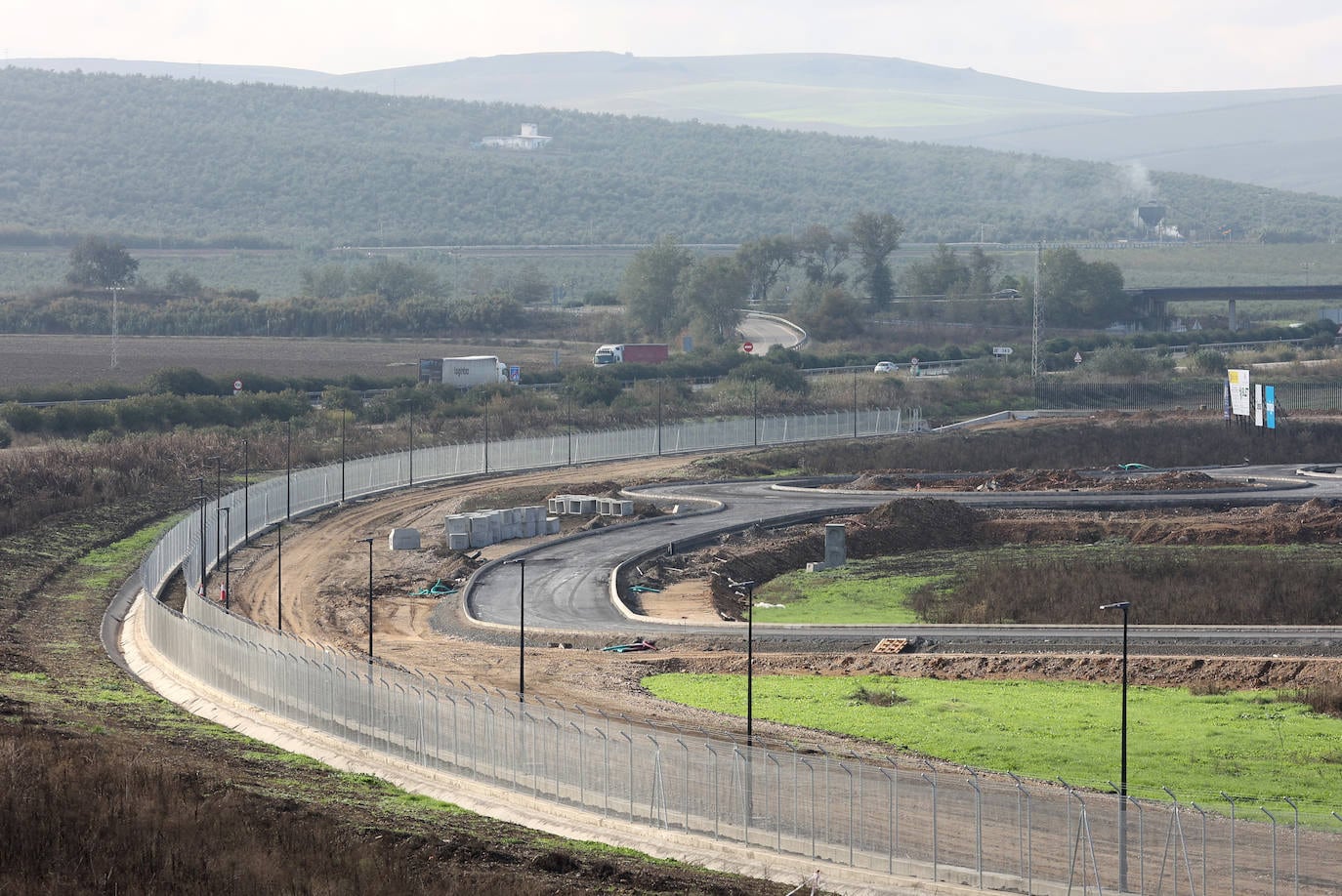 La obra de la Base Logística del Ejército de Tierra en Córdoba, en imágenes