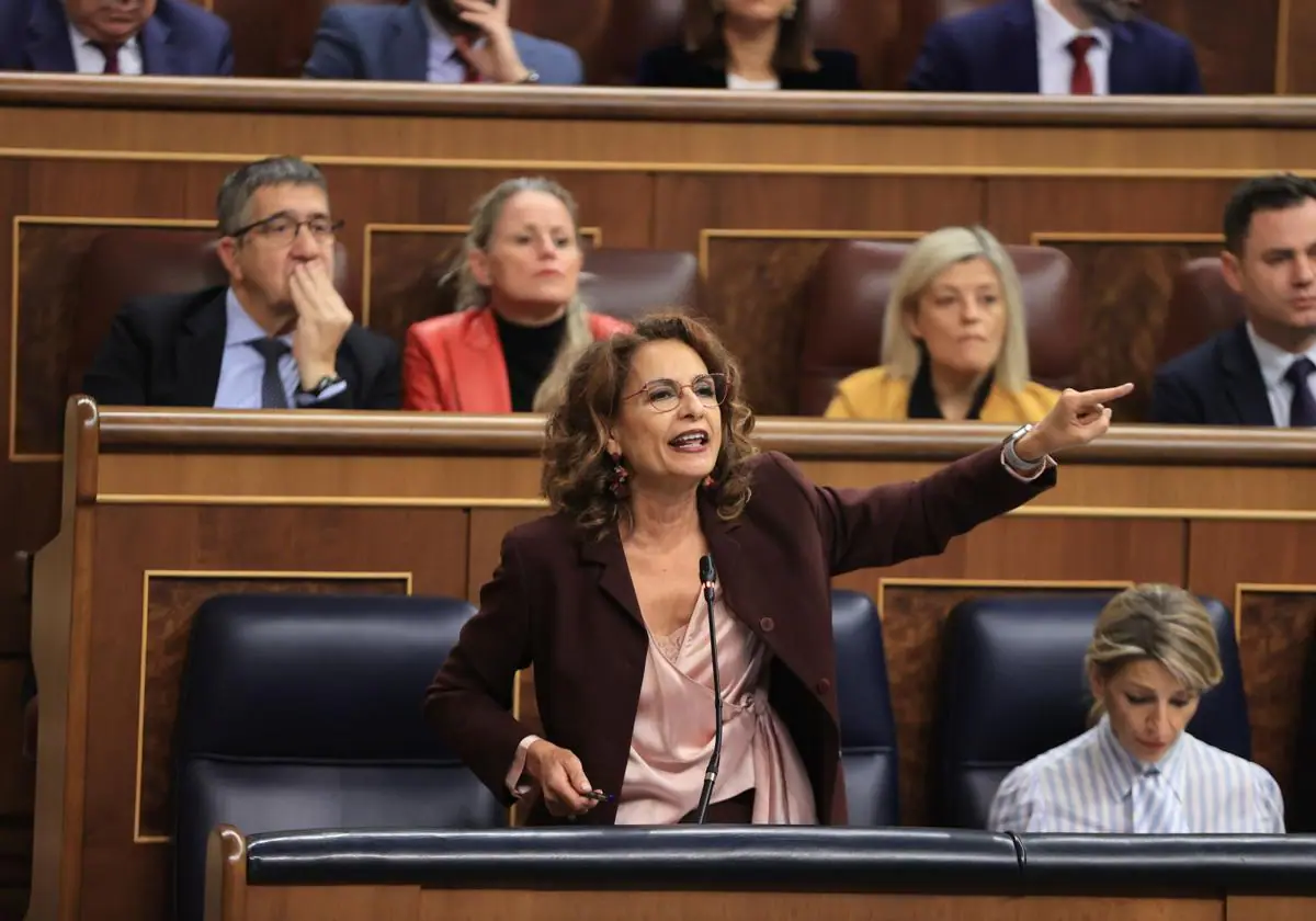 María Jesús Montero, ministra de Hacienda, en el Congreso