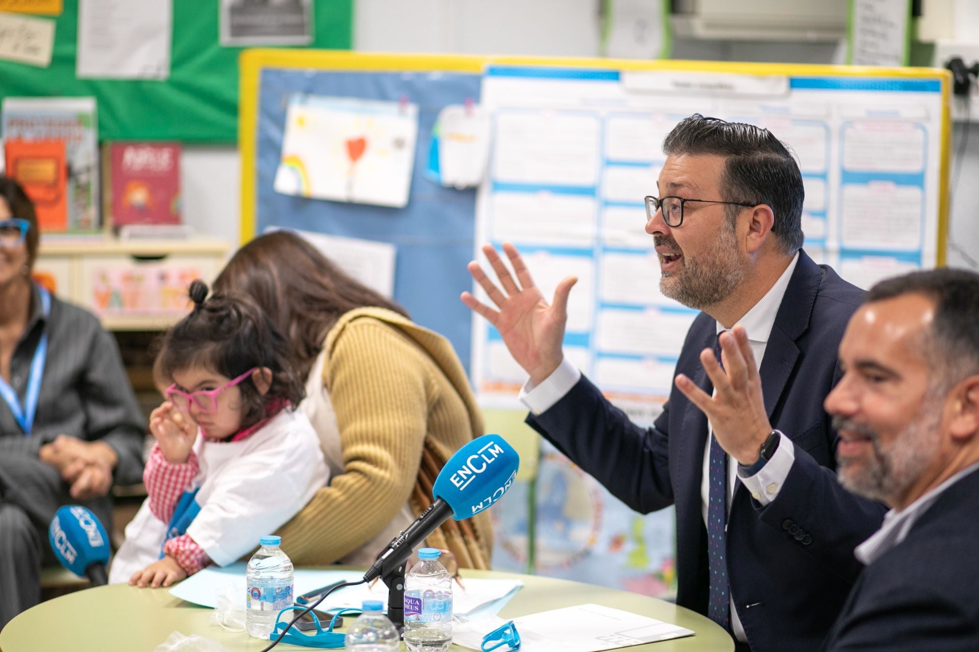 La visita del consejero de Educación al colegio San Lucas y María de Toledo
