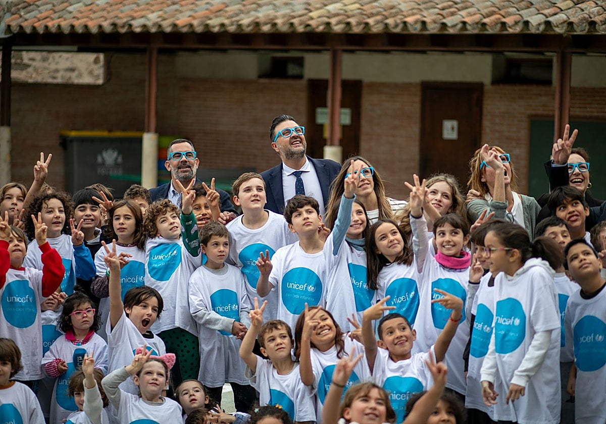 La visita del consejero de Educación al colegio San Lucas y María de Toledo
