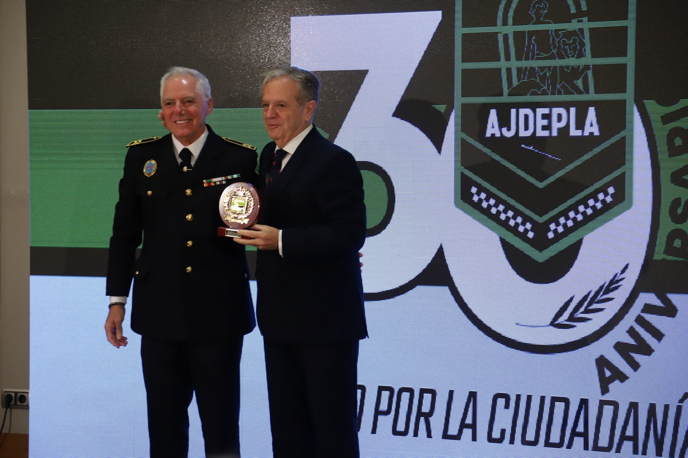 Los premios del congreso de jefes de Policía Local de Andalucía en Córdoba, en imágenes