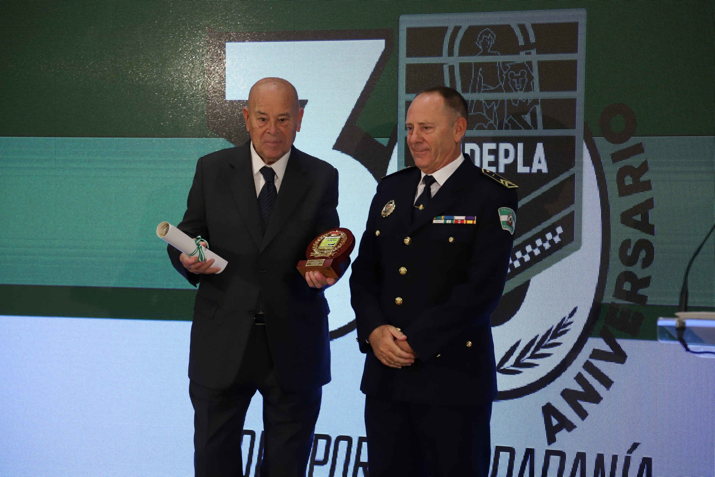 Los premios del congreso de jefes de Policía Local de Andalucía en Córdoba, en imágenes