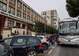 El alcalde de Massanassa rechaza responsabilidad municipal en la muerte del operario por el derrumbe: «No contratamos con Tragsa»