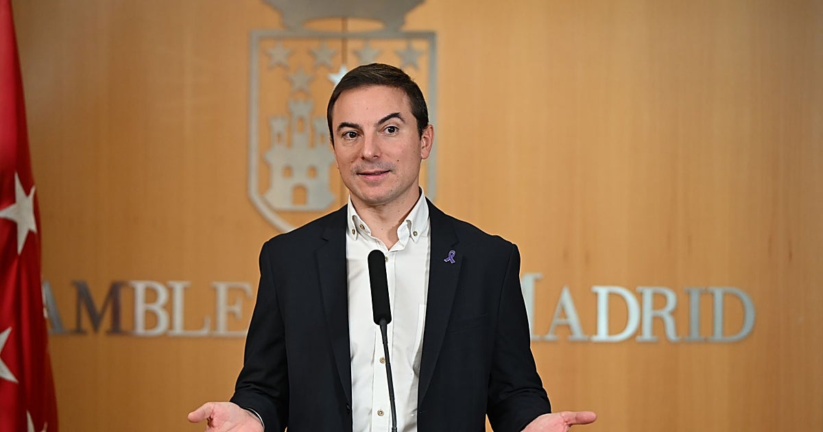 Juan Lobato, en un evento del PSOE con auditorio.