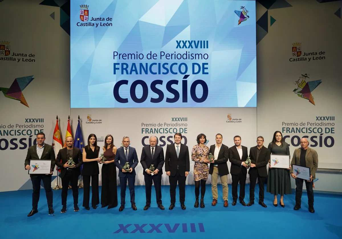 El presidente de la Junta, con todos los premiados