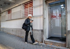 La gestora del PSOE-M deberá ratificar las primarias inminentes tras la dimisión de Lobato