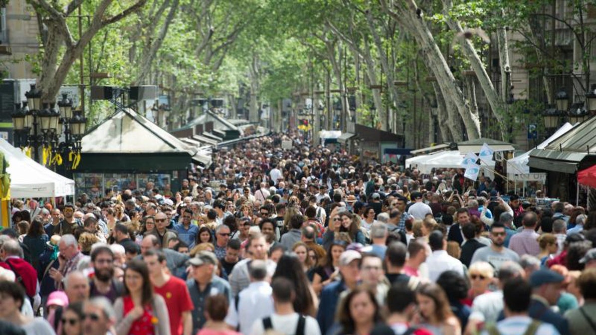 Barcelona, como motor de España y gran metrópolis europea, merecen pasar página