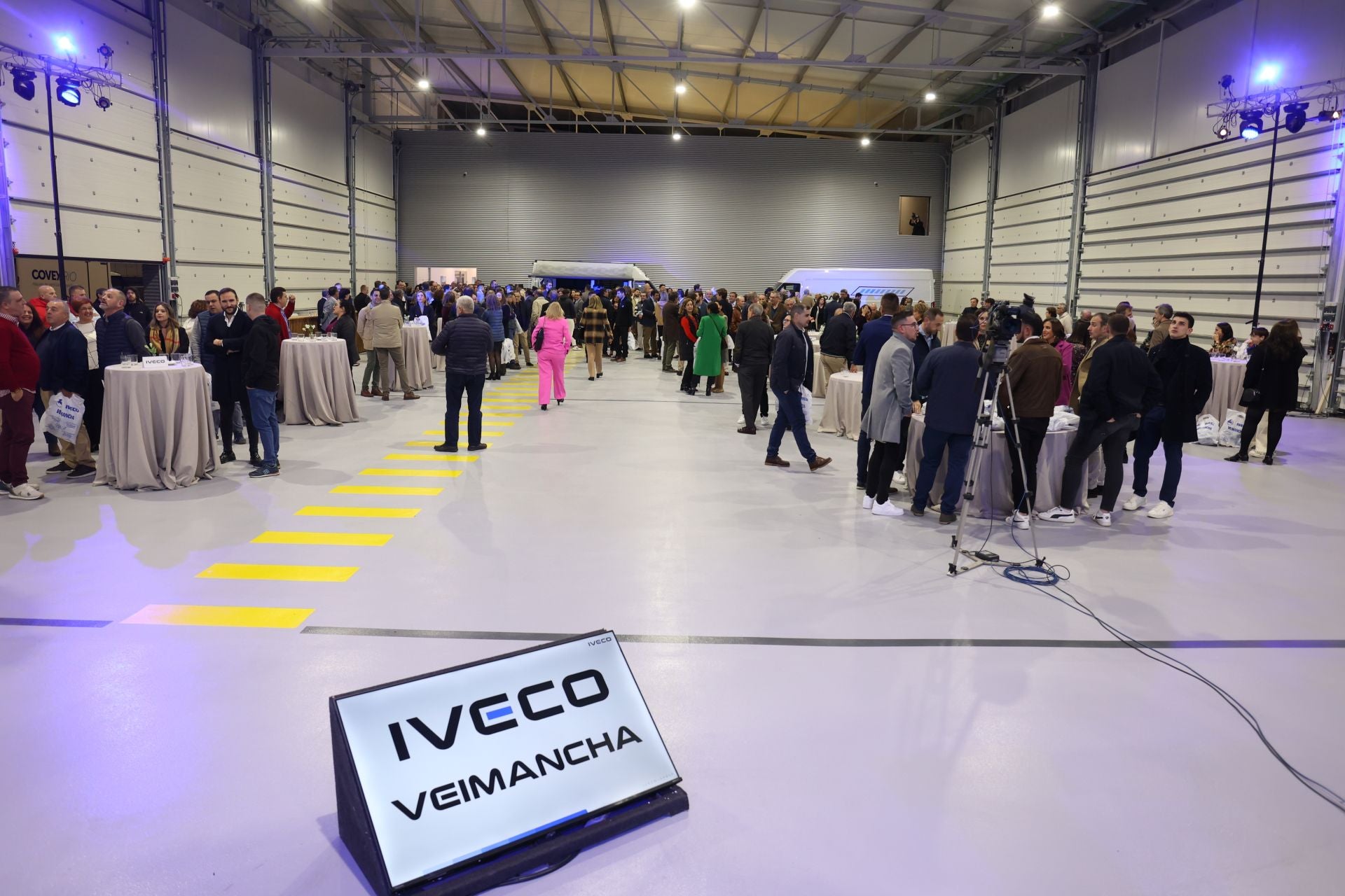 La inauguración del nuevo concesionario Veimancha de Iveco en Córdoba, en imágenes