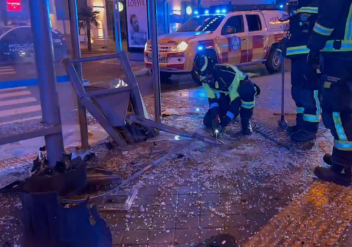 Imagen de la marquesina después de el accidente