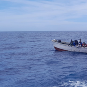 Rescatados dos cayucos en El Hierro con 273 migrantes, entre ellos mujeres embarazadas y 23 niños