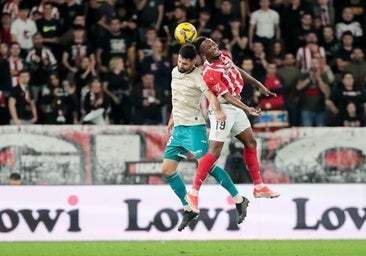 Aprobados y suspensos blanquiverdes en El Molinón