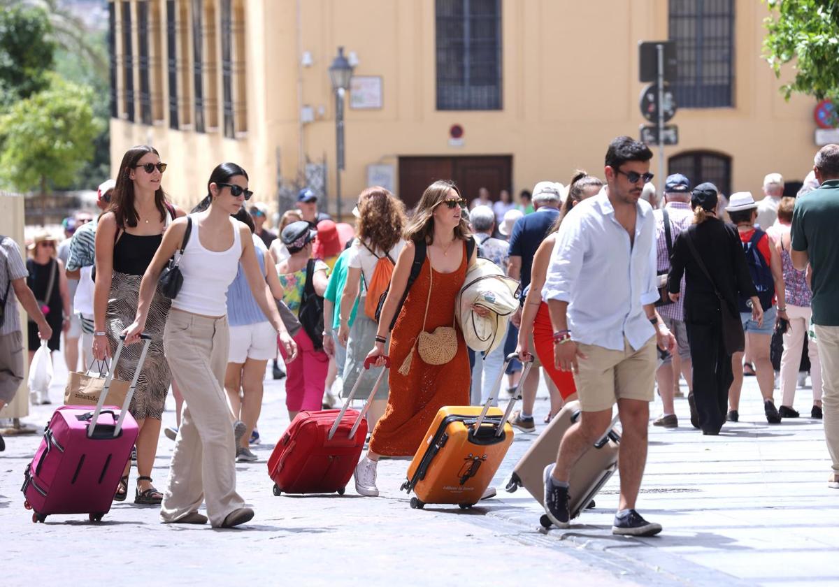 Turistas en el Casco Antiguo de Córdoba