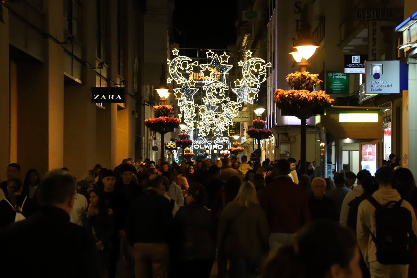 Las luces de Navidad del centro de Córdoba, en imágenes