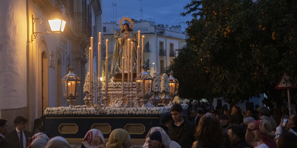 La Inmaculada será trasladada este domingo a la Mezquita-Catedral para la Vigilia Diocesana de Oración La Inmaculada será trasladada este domingo a la Mezquita-Catedral para la Vigilia Diocesana de Oración