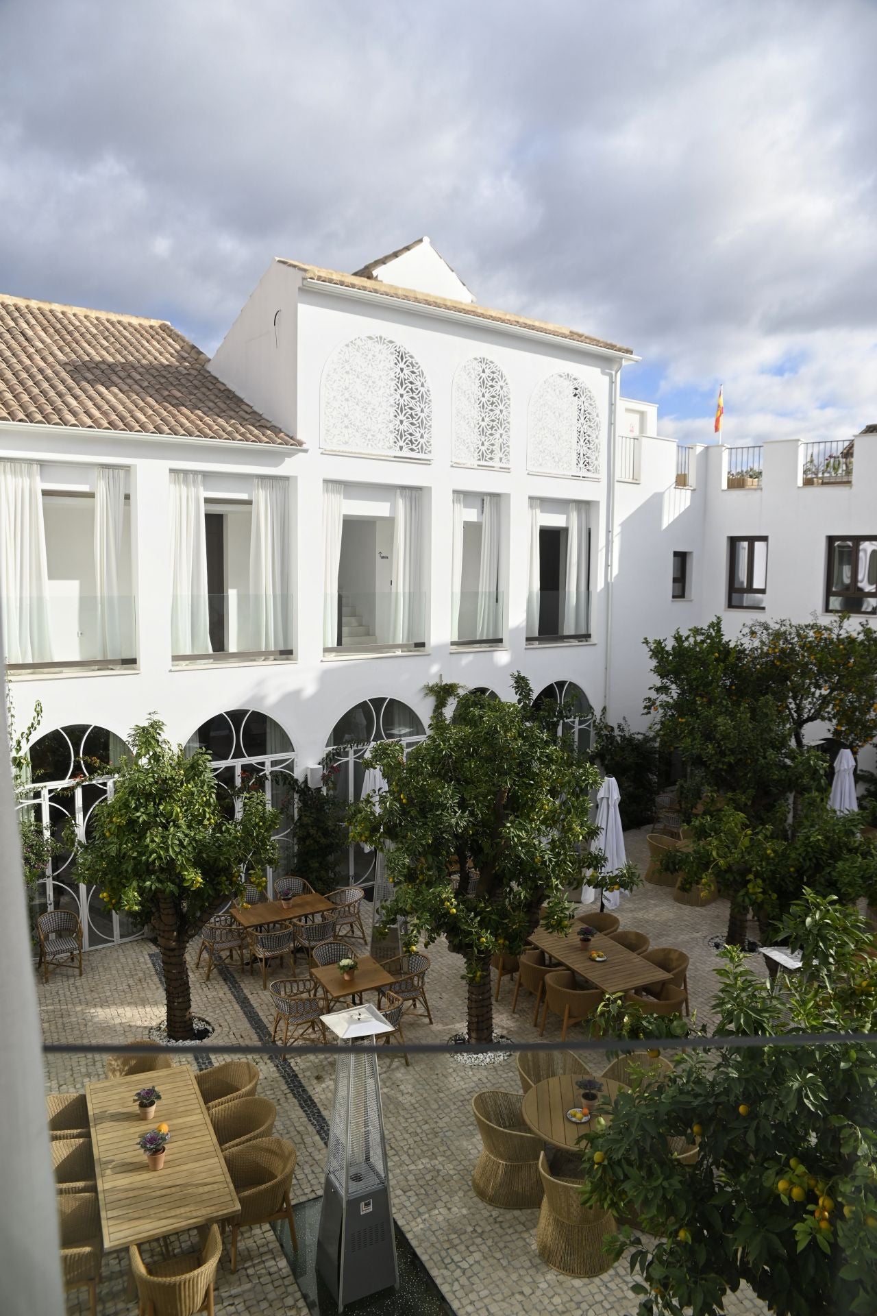 El cautivador hotel boutique Portería de Santa Clara de Córdoba, en imágenes