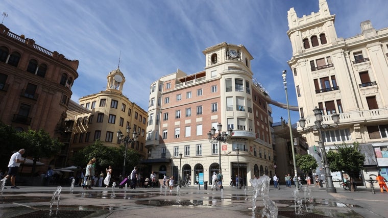 Los proyectos y alojamientos que hacen de la plaza de las Tendillas de Córdoba un nicho turístico