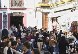 Córdoba se llena de turistas en el inicio del puente de la Constitución y la Inmaculada