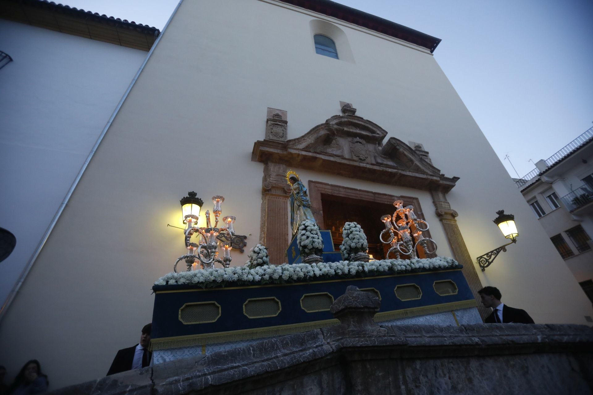 La procesión de la Inmaculada con los jóvenes de Córdoba, en imágenes