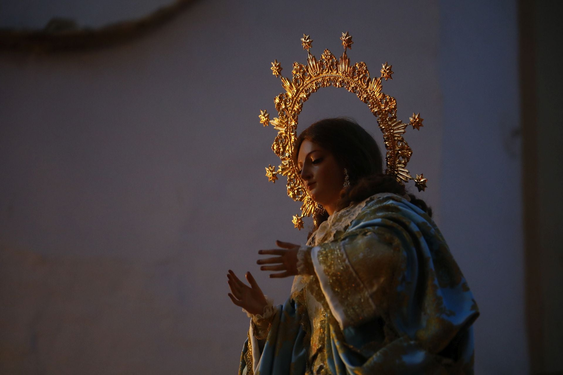La procesión de la Inmaculada con los jóvenes de Córdoba, en imágenes