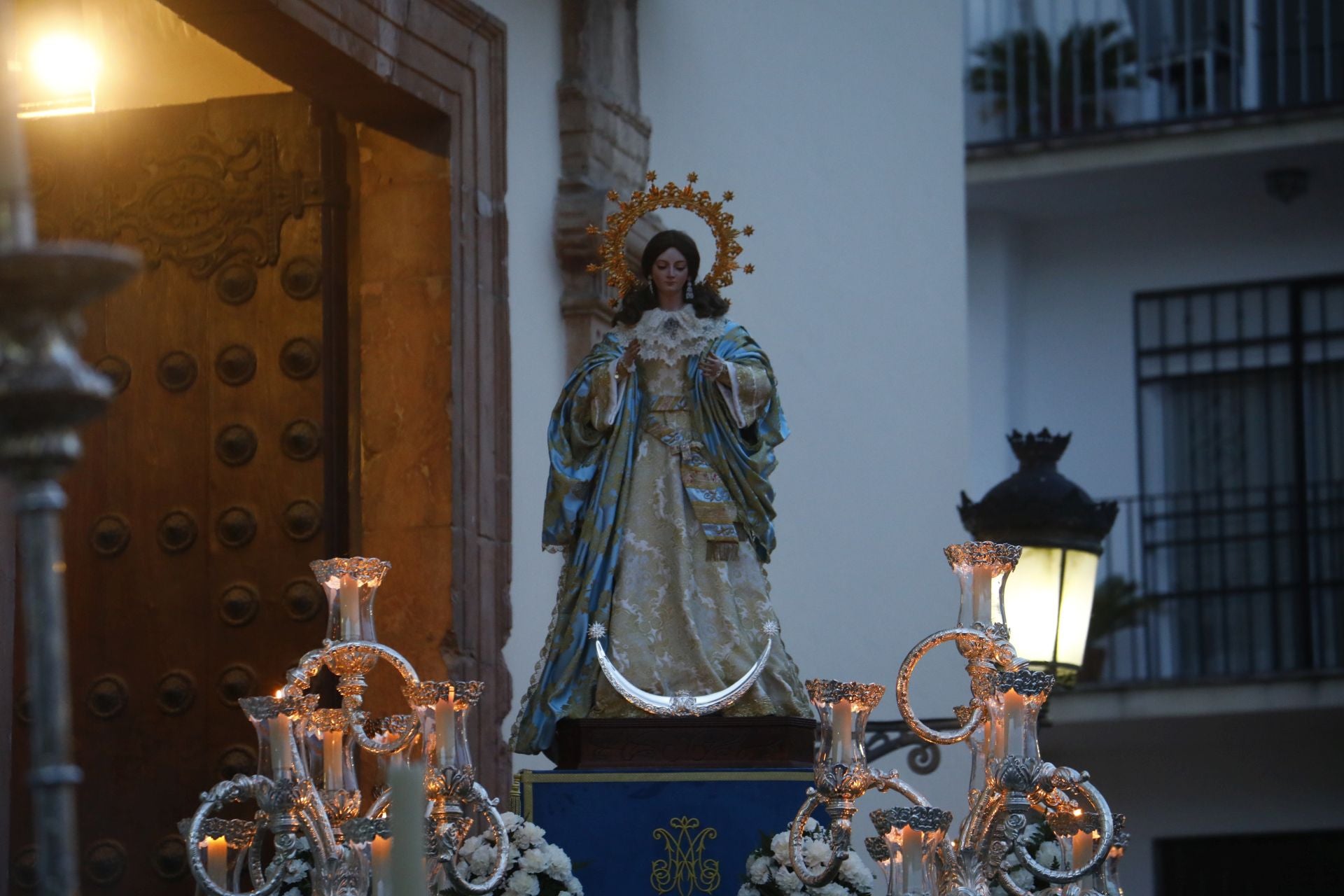La procesión de la Inmaculada con los jóvenes de Córdoba, en imágenes