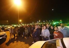 El taxi de Córdoba protesta por el último robo de madrugada a una conductora de su coche en pleno trabajo