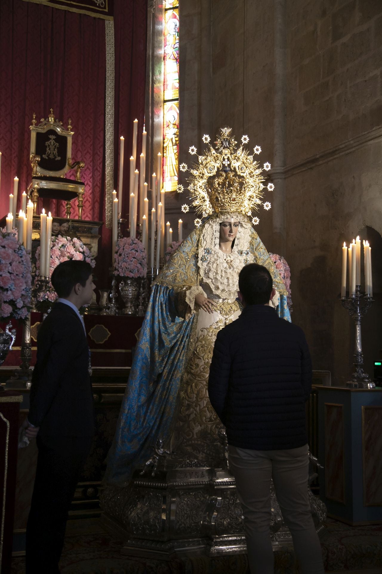 El besamanos a la Virgen de la Alegría de Córdoba por la Purísima, en imágenes